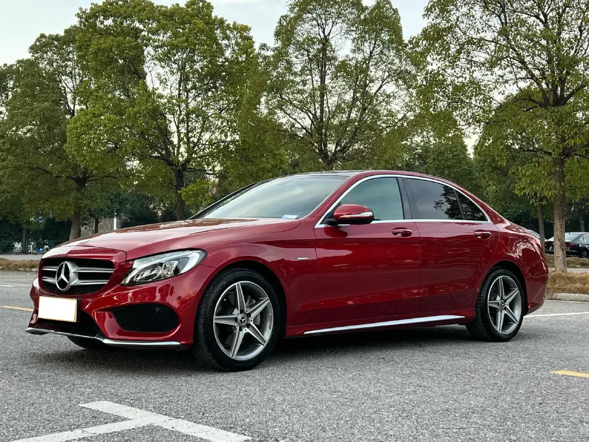 2018 Mercedes-Benz C Class 2.0T 184HP L4 9AT