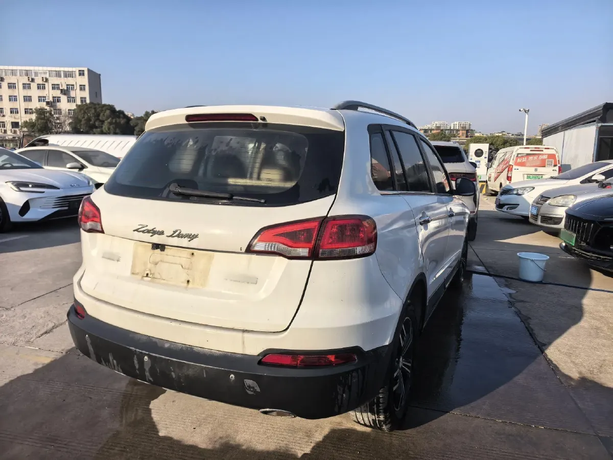 2017 Zotye Damy X5 1.5T 163HP L4 5MT,autocango,china used car exporter,china ev exporter,chinese used car exporter,chinese used ev exporter