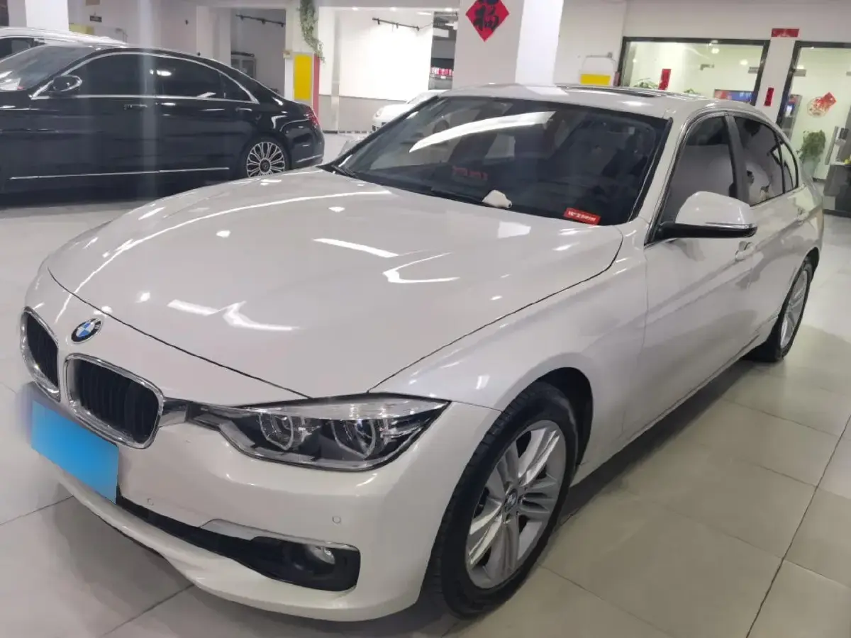 2016 BMW 3 Series 2.0T 184HP L4 8AT