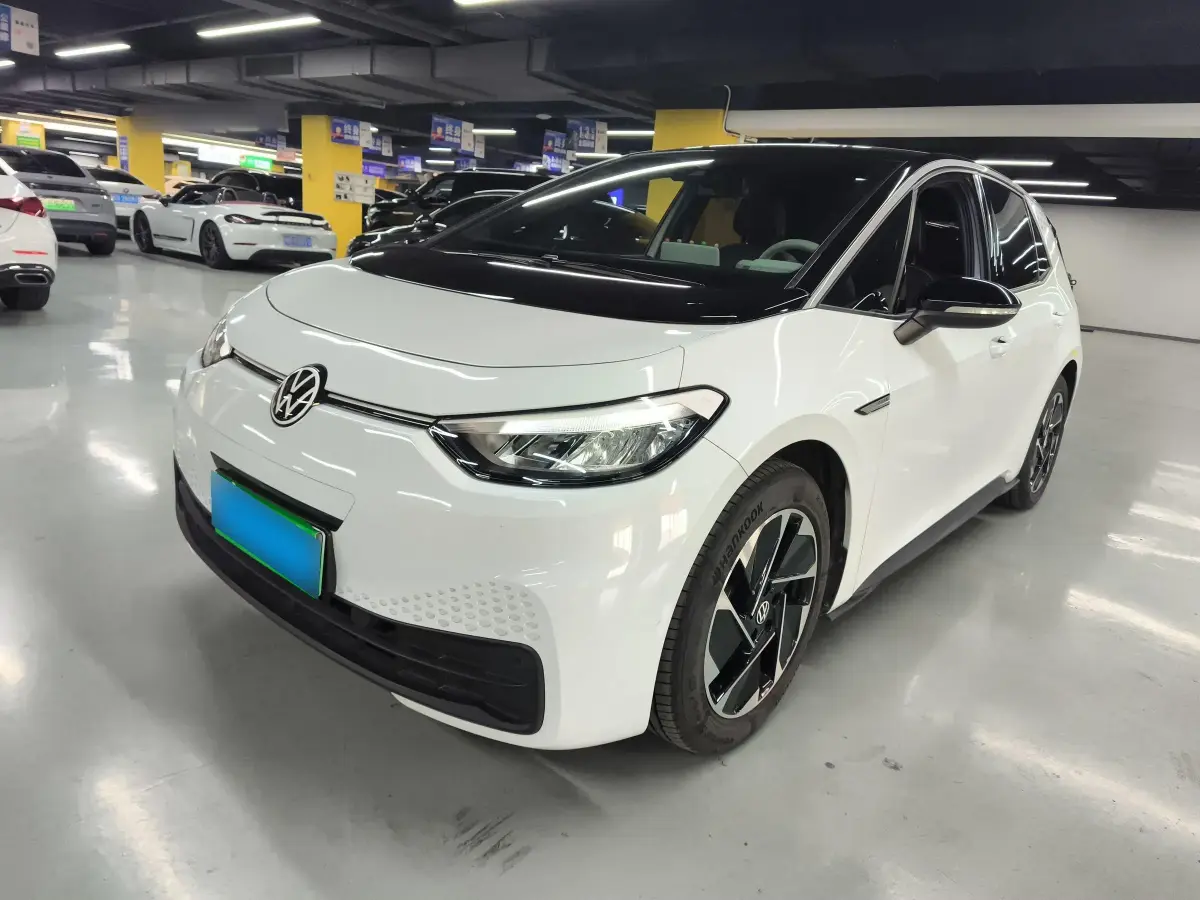 2023 Volkswagen ID.3 BEV 52.8KWH