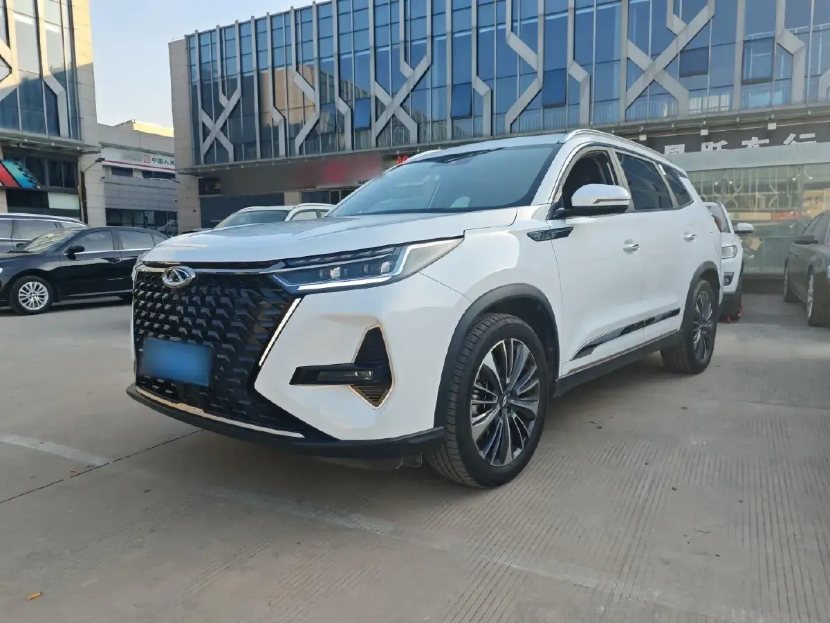 2022 Chery Tiggo 8 PRO 2.0T 254HP L4 7DCT