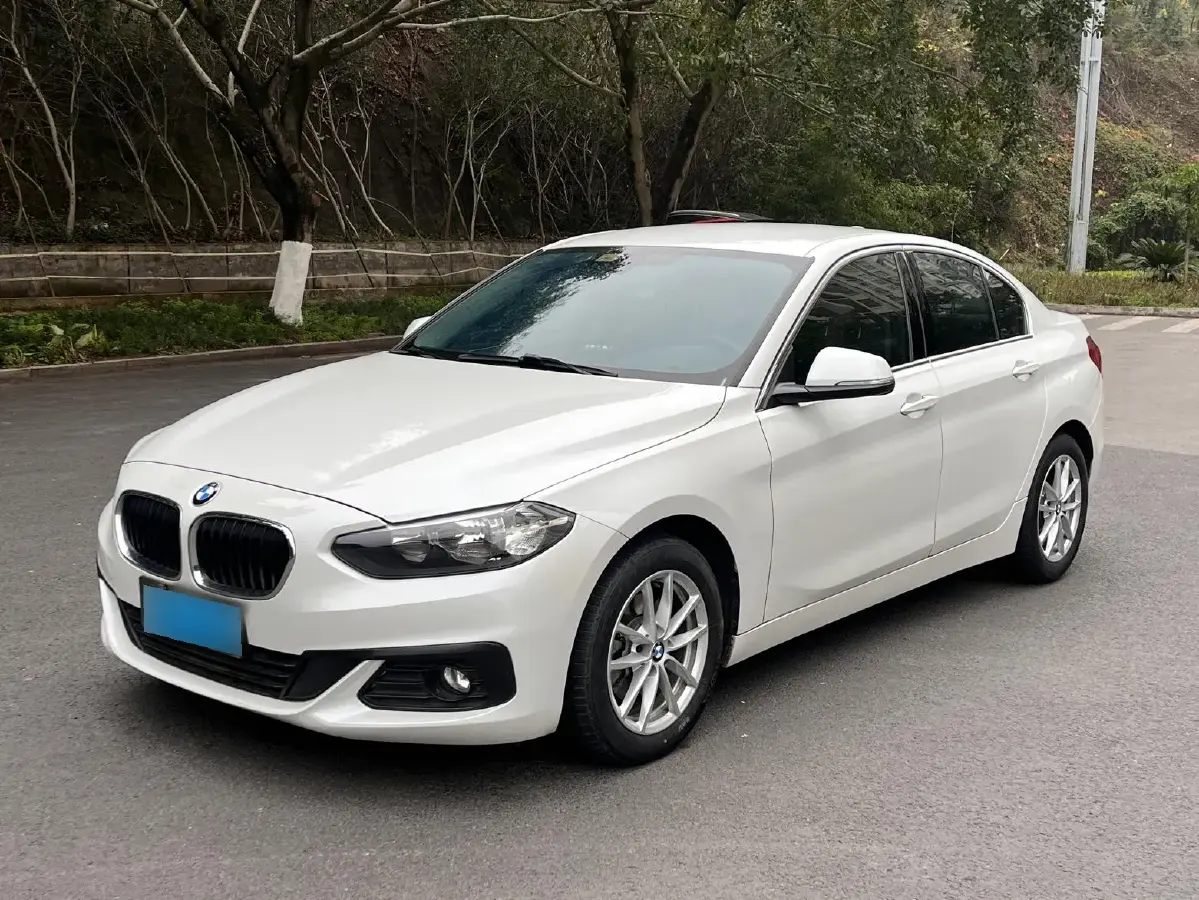 2018 BMW 1 Series 1.5T 136HP L3 6AT
