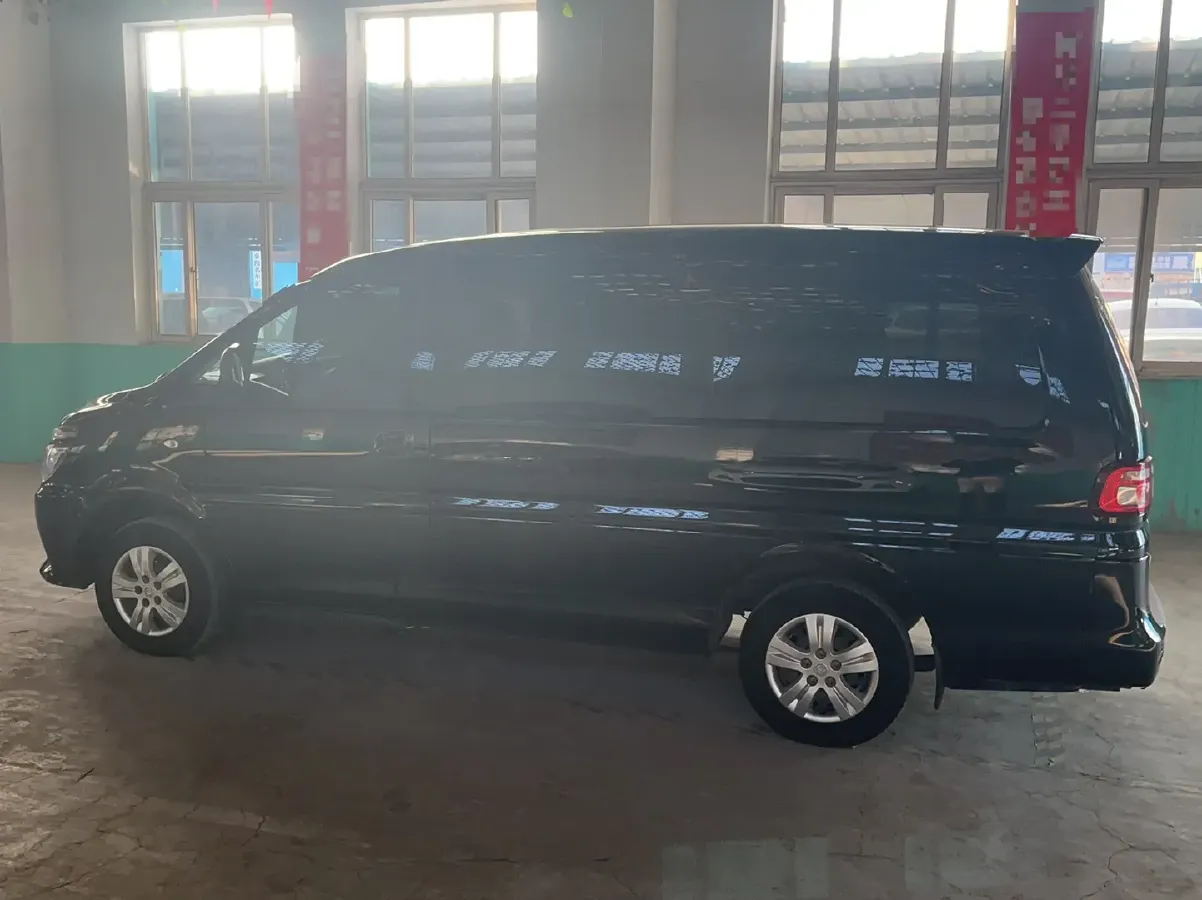 2020 DongFeng Forthing LingZhi 1.6L 122HP L4 5MT,autocango,china used car exporter,china ev exporter,chinese used car exporter,chinese used ev exporter