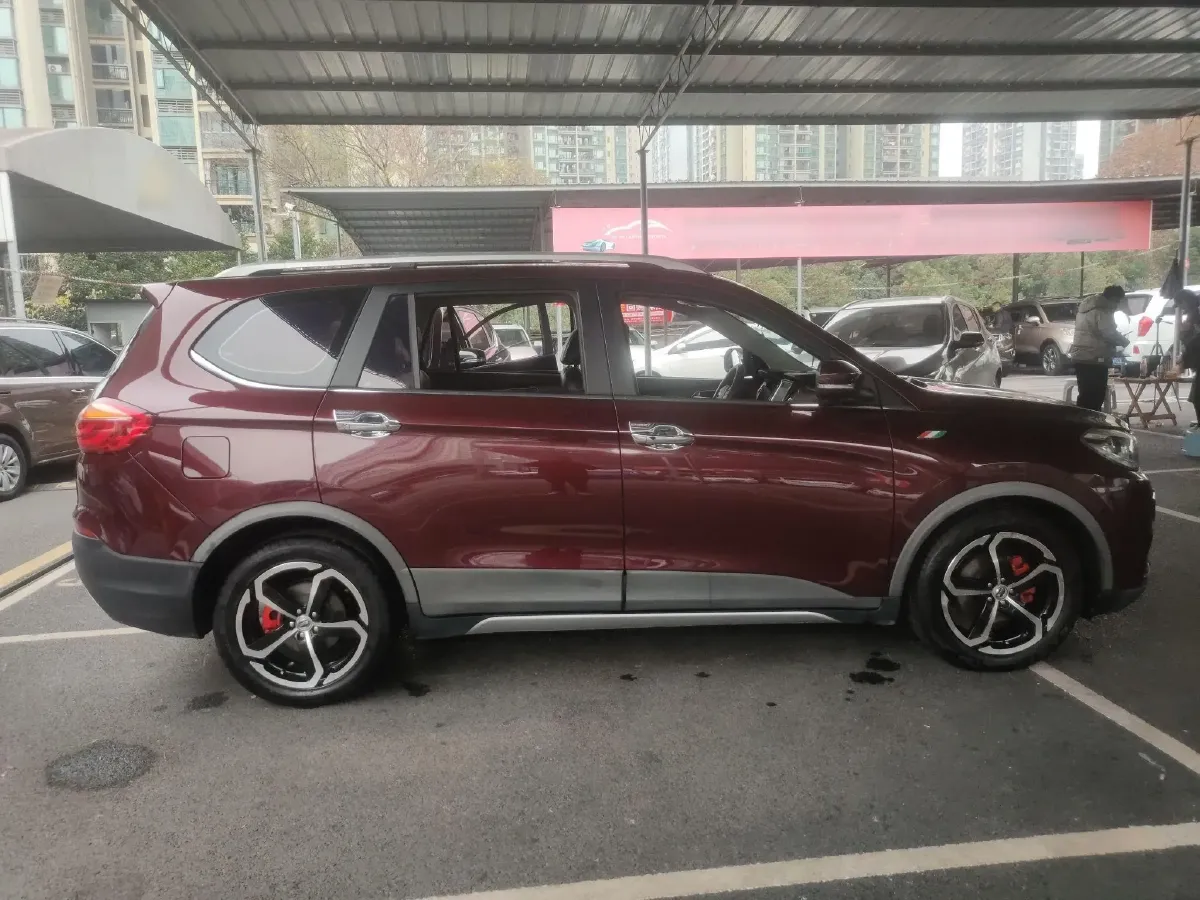 2017 SWM X7 1.5T 156HP L4 6AT,autocango,china used car exporter,china ev exporter,chinese used car exporter,chinese used ev exporter