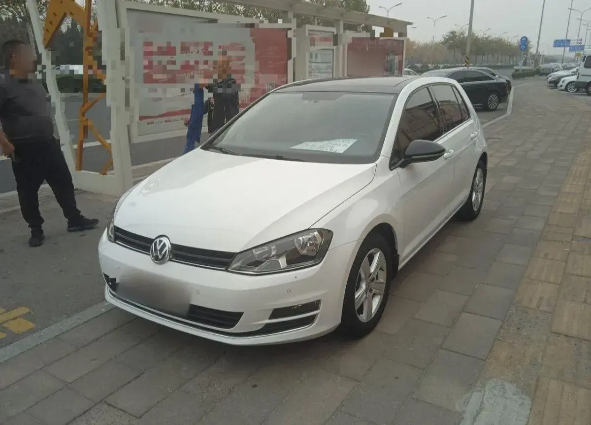 2017 Volkswagen Golf 1.4T 131HP L4 7DCT