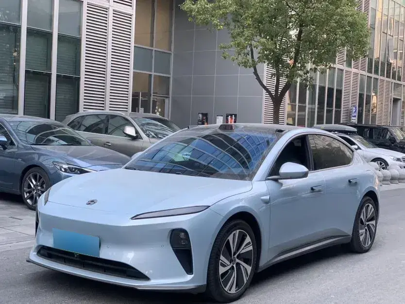 2022 NIO ET5 BEV 75KWH