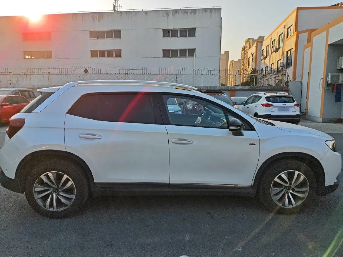 2014 DS 6 1.6T 167HP L4 6AT,autocango,china used car exporter,china ev exporter,chinese used car exporter,chinese used ev exporter