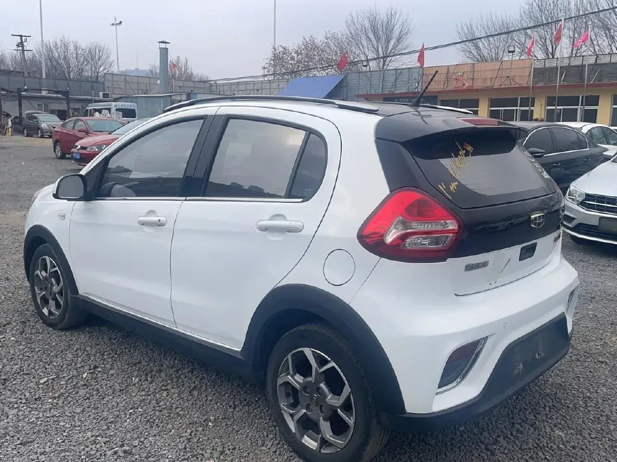 2017 Geely Vision X1 1.3L 88HP L4 4AT,autocango,china used car exporter,china ev exporter,chinese used car exporter,chinese used ev exporter