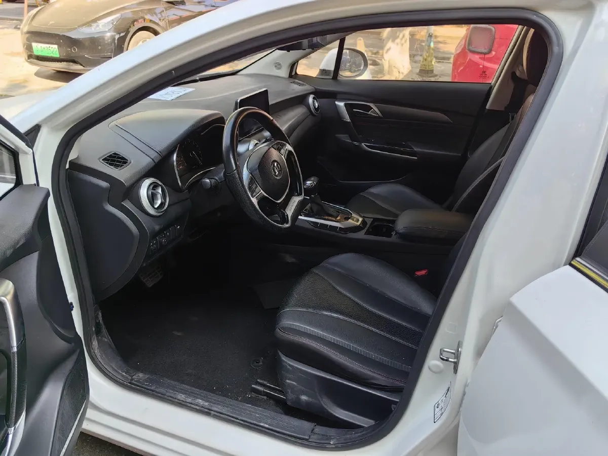 2019 BeiJing Auto Senova D50 1.5T 150HP L4 CVT,autocango,china used car exporter,china ev exporter,chinese used car exporter,chinese used ev exporter