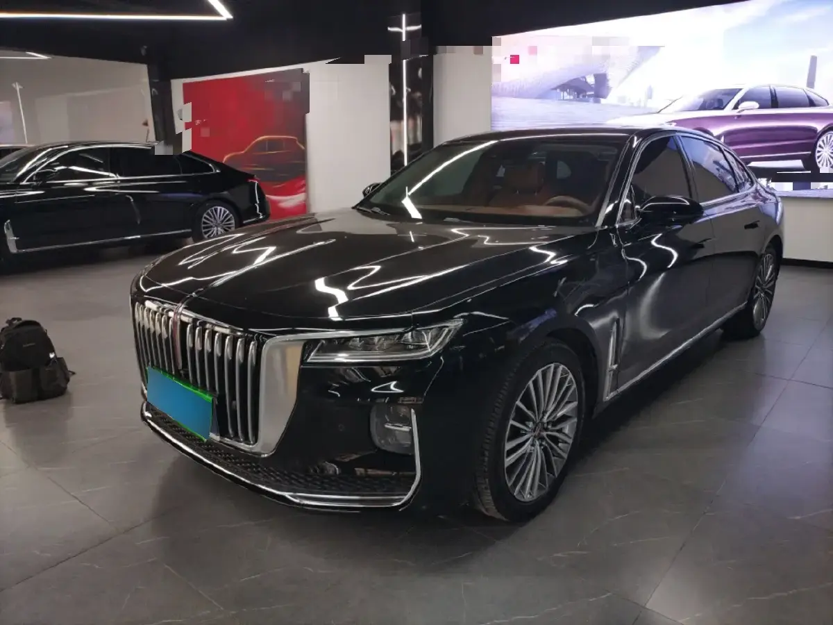 2022 HongQi H9 2.0T 252HP L4 7DCT
