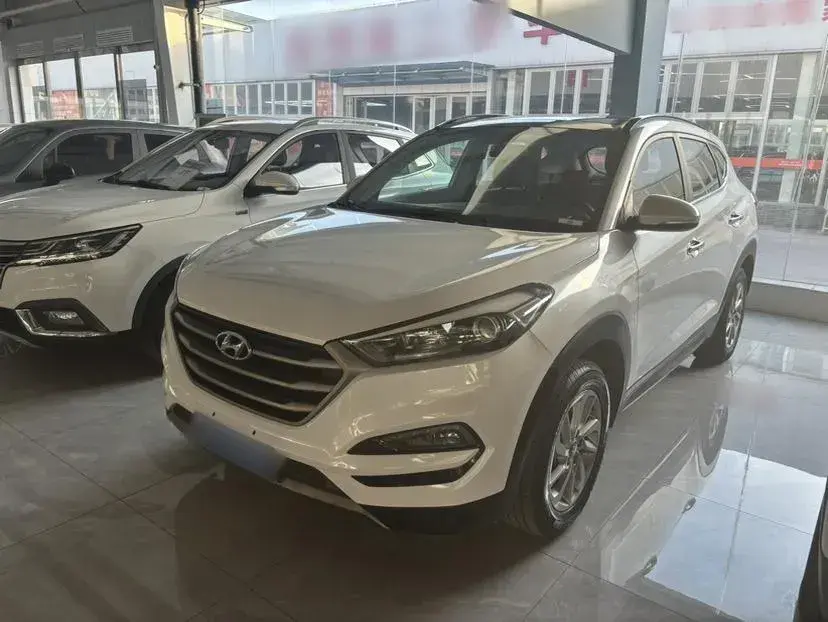 2015 Hyundai Tucson 1.6T 177HP L4 7DCT