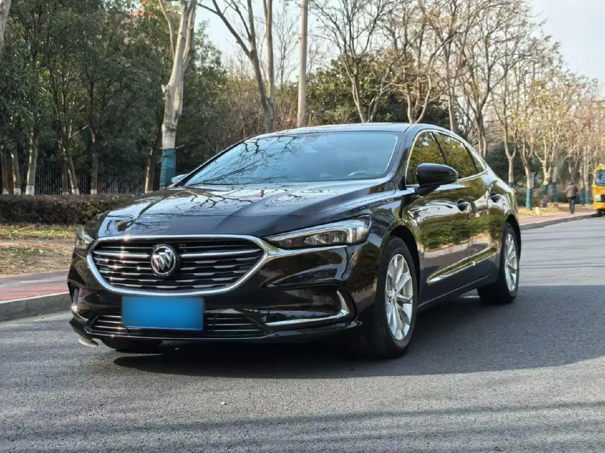 2021 Buick Larcosse 1.5T 169HP L4 9AT