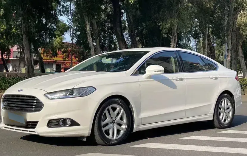 2013 Ford Mondeo 1.5T 181HP L4 6AT