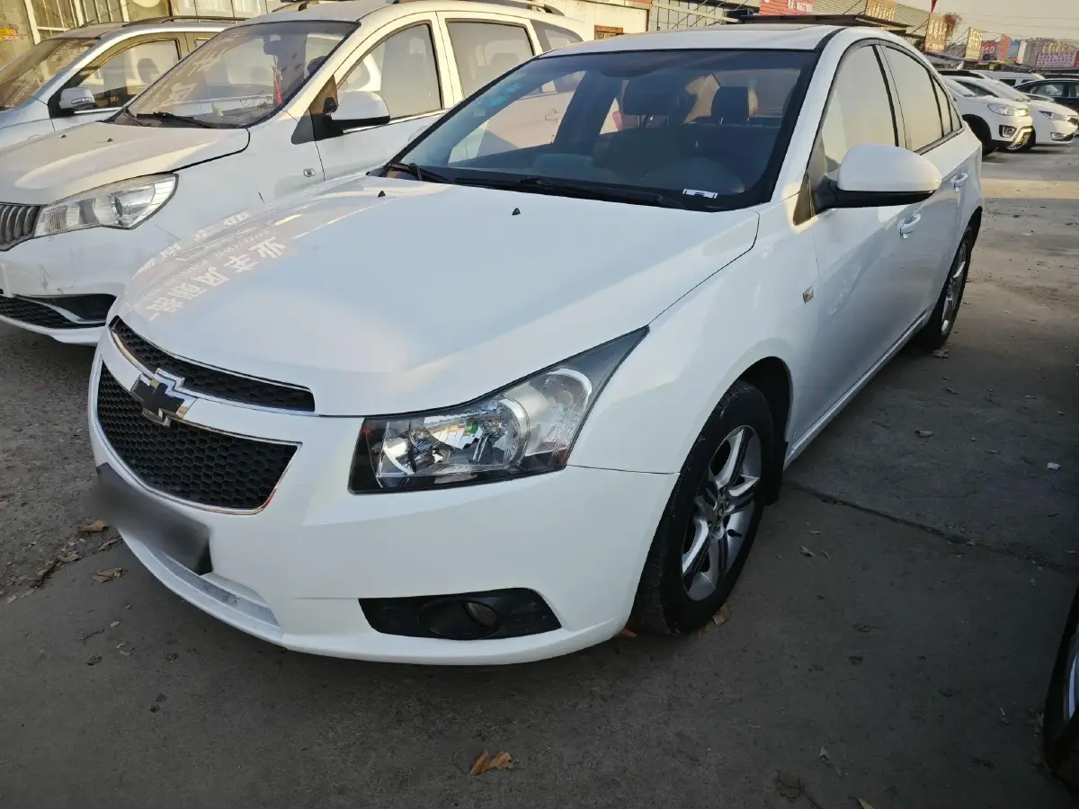 2013 Chevrolet Cruze 1.6L 121HP L4 6AT