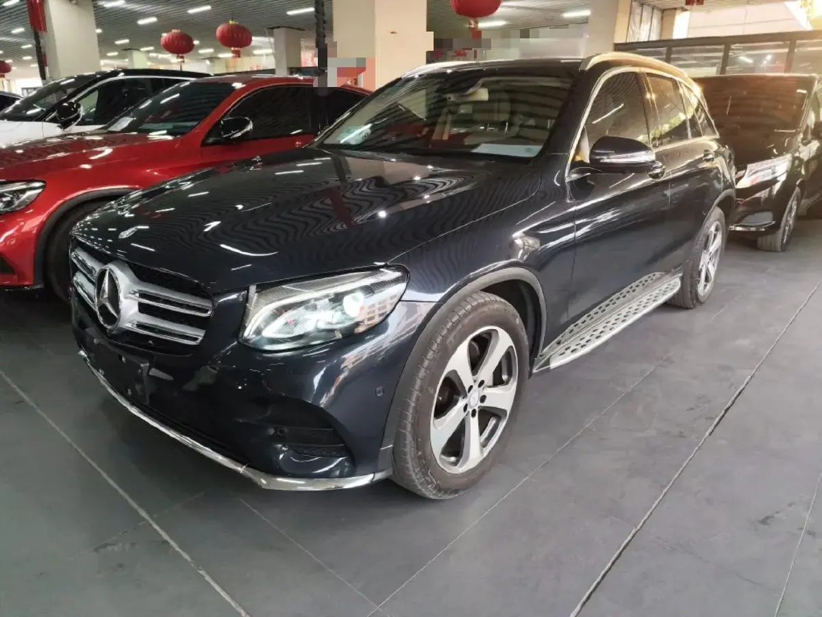2017 Mercedes-Benz GLC Class 2.0T 211HP L4 9AT