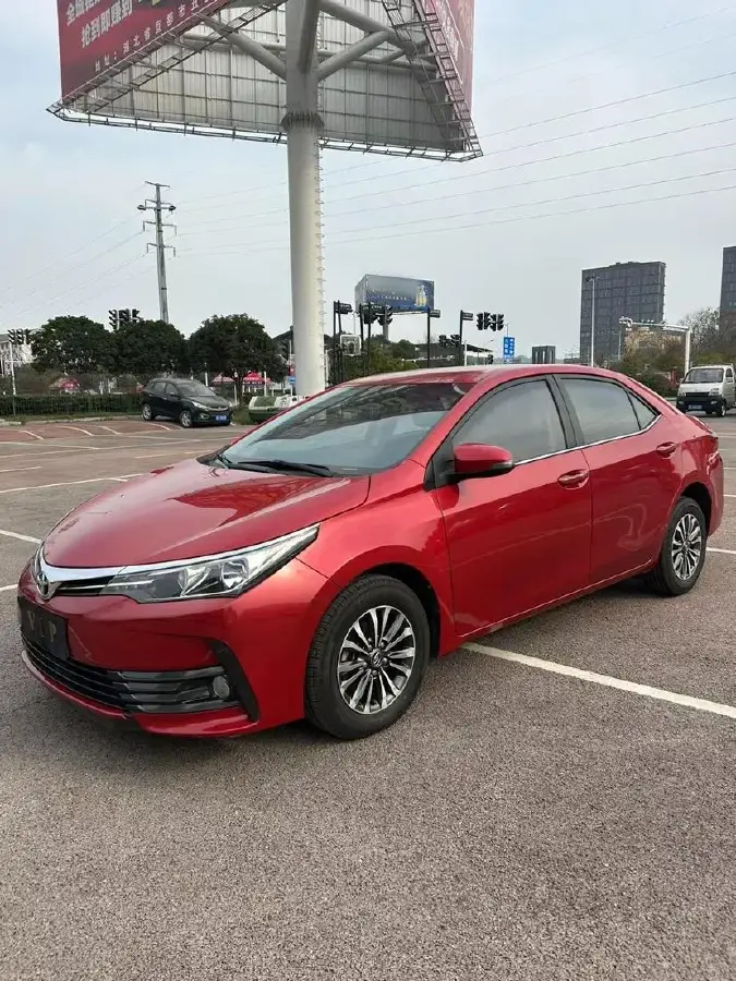 2017 Toyota Corolla 1.2T 116HP L4 CVT