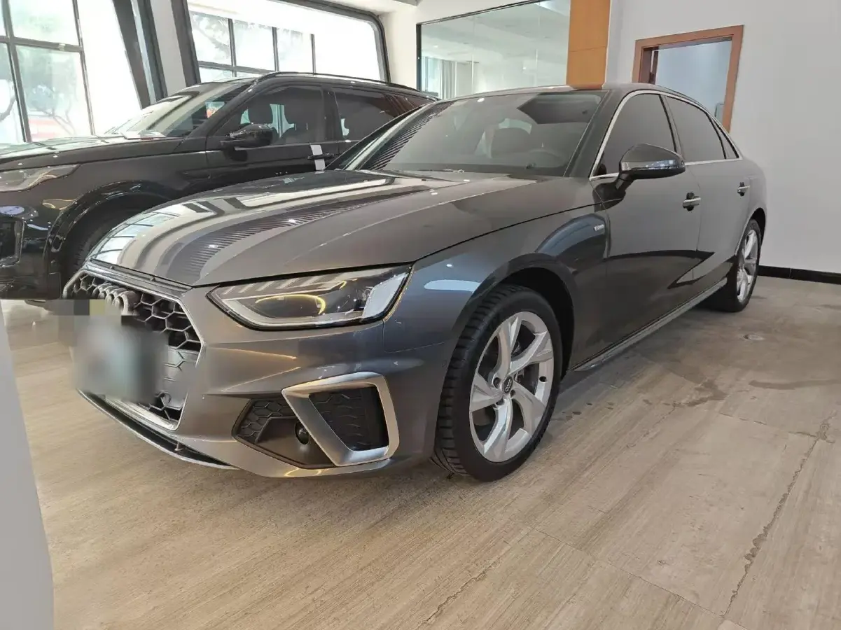 2020 Audi A4L 2.0T 190HP L4 7DCT