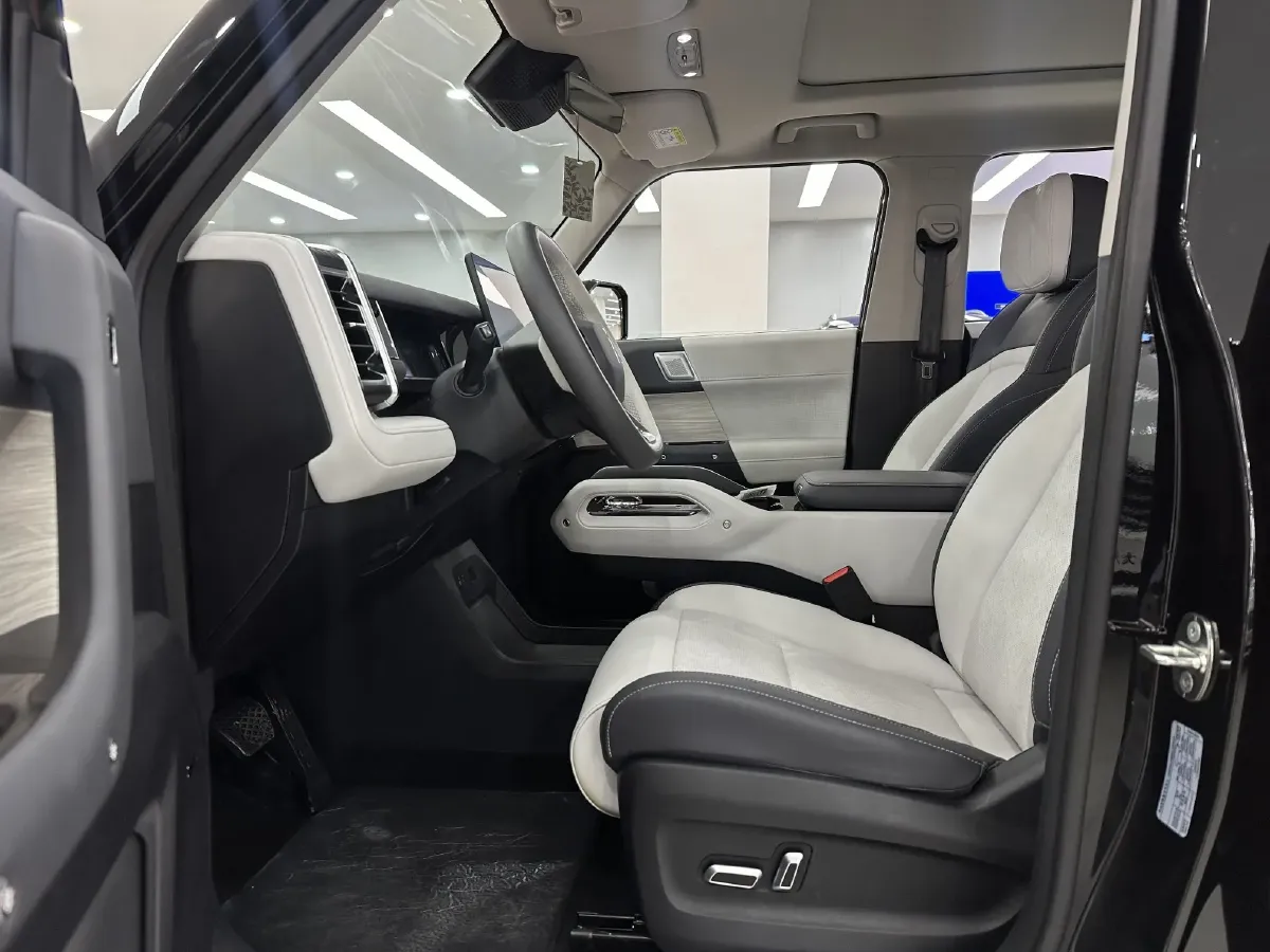 2024 iCAR 03 BEV 69.77KWH,autocango,china used car exporter,china ev exporter,chinese used car exporter,chinese used ev exporter