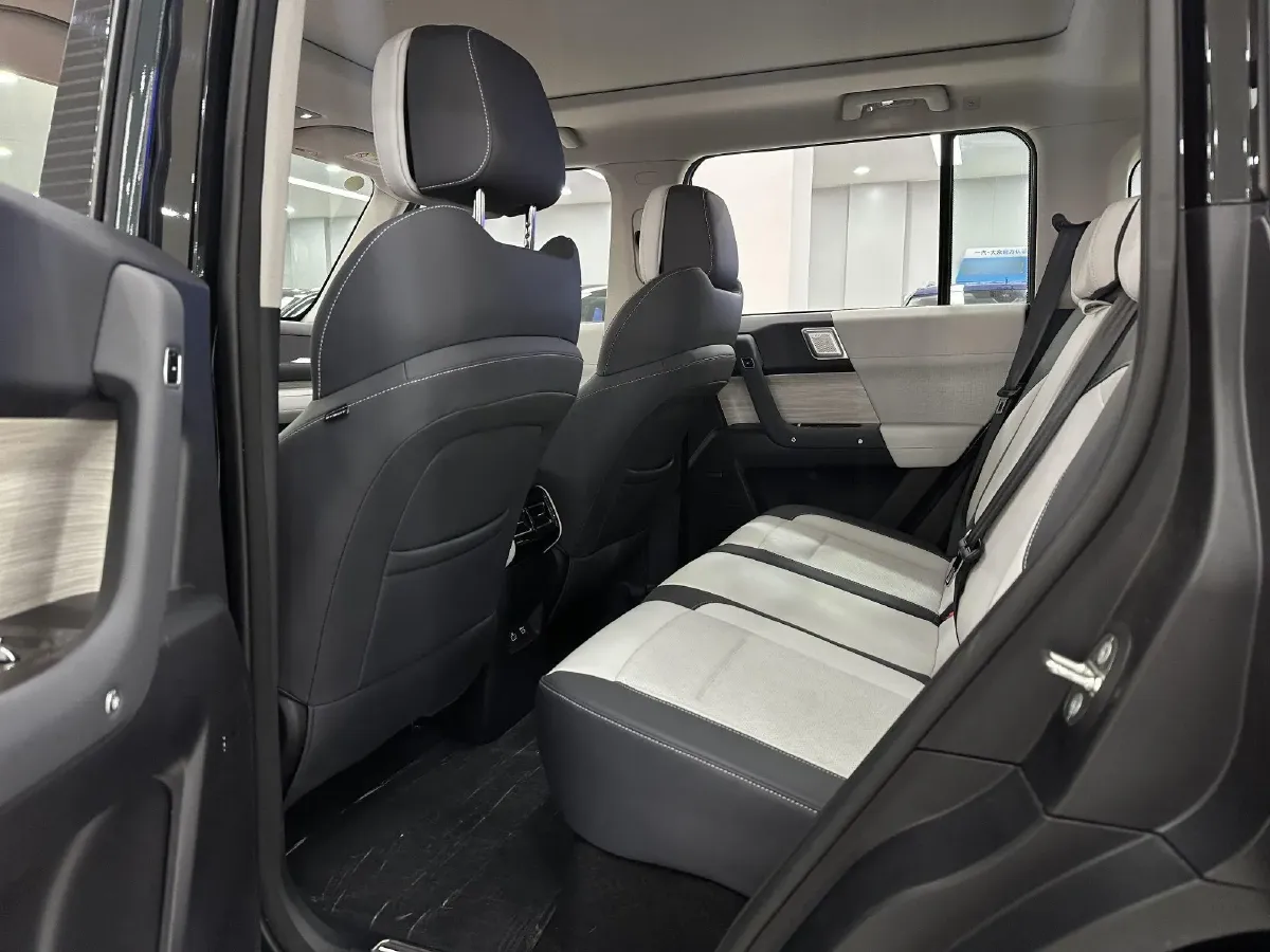 2024 iCAR 03 BEV 69.77KWH,autocango,china used car exporter,china ev exporter,chinese used car exporter,chinese used ev exporter