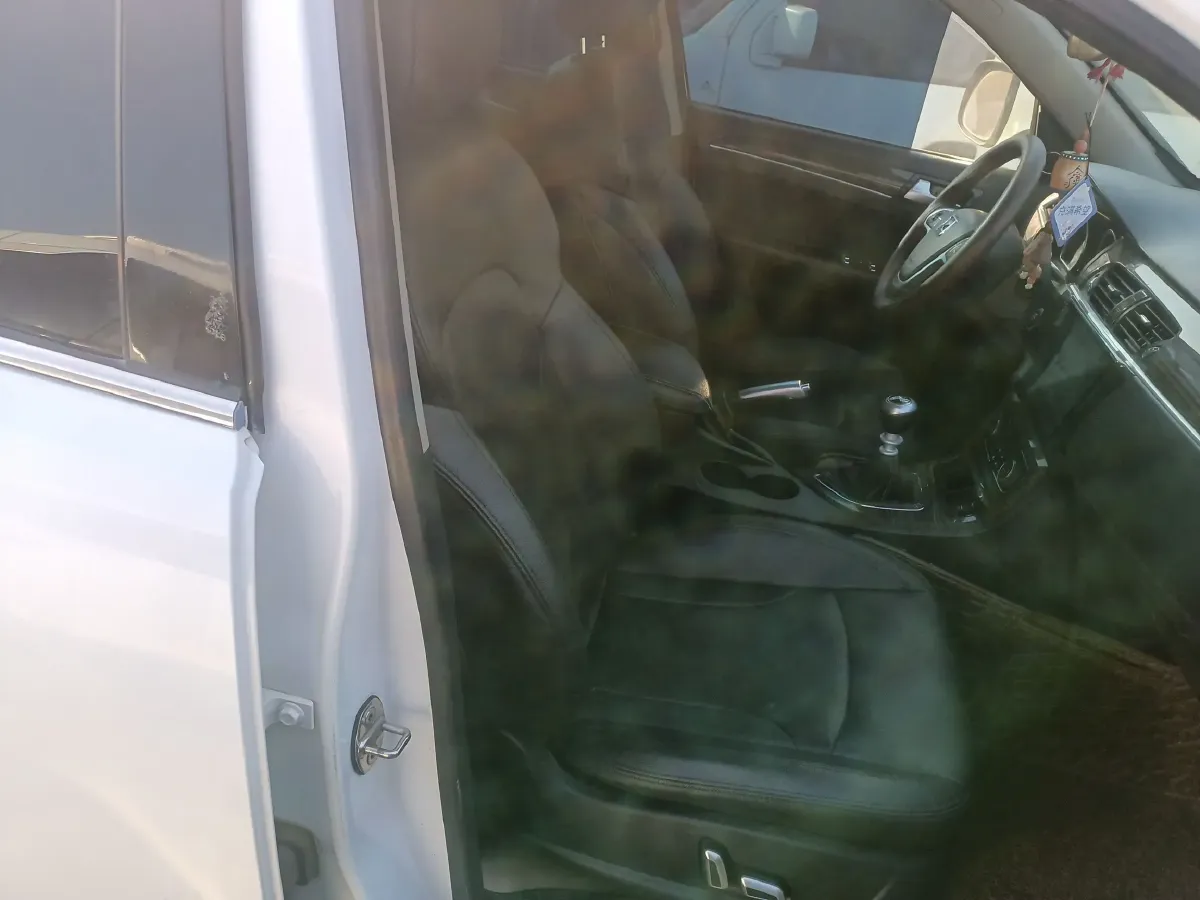 2016 Zotye T600 1.5T 162HP L4 5MT,autocango,china used car exporter,china ev exporter,chinese used car exporter,chinese used ev exporter