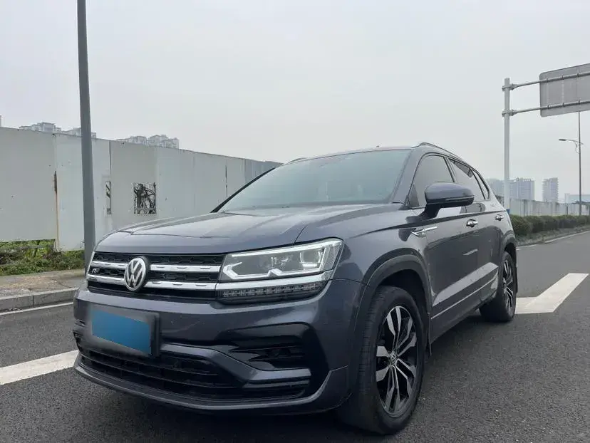 2019 Volkswagen Tharu 1.4T 150HP L4 7DCT