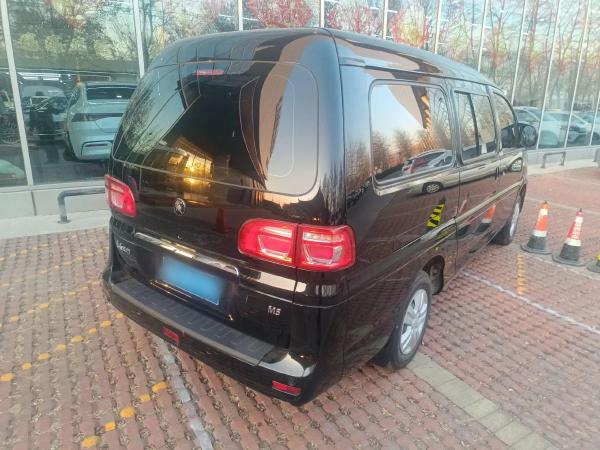 2023 DongFeng Forthing LingZhi 1.6L 116HP L4 5MT,autocango,china used car exporter,china ev exporter,chinese used car exporter,chinese used ev exporter