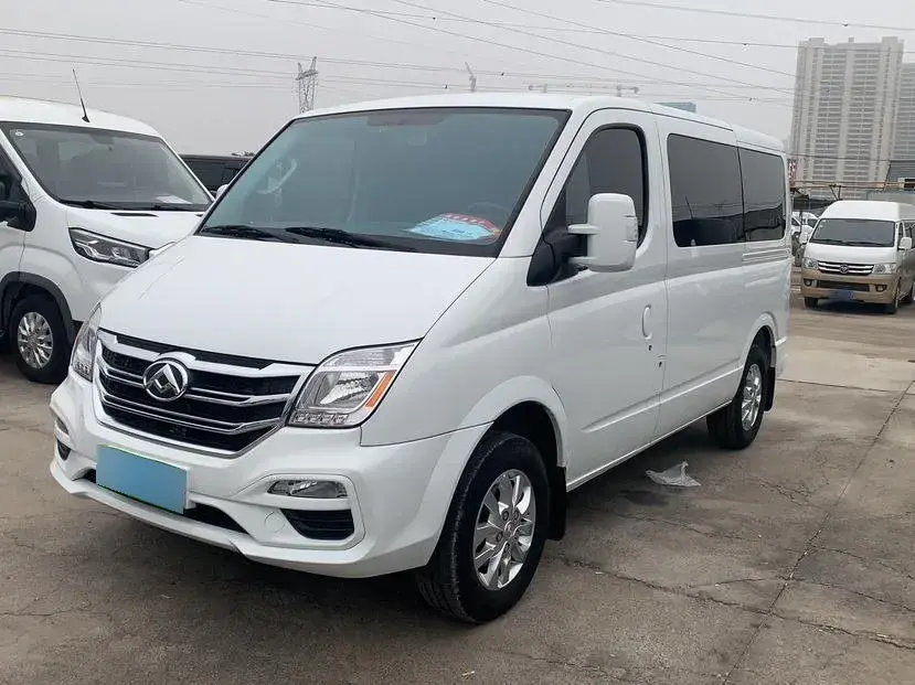 2021 MAXUS XinTu V80 2.0T 139HP L4 6MT