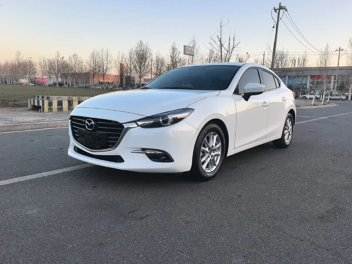 2019 Mazda 3 Axela 1.5L 117HP L4 6AT