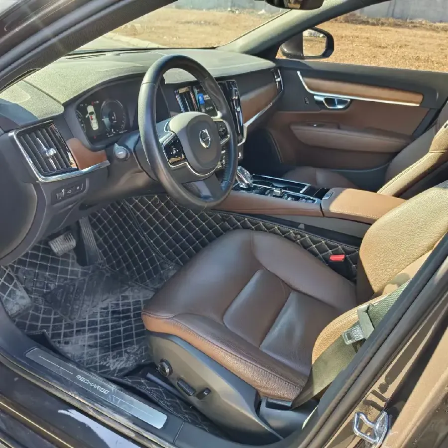 2022 Volvo S90 PHEV 2.0T 303HP L4 8AT PHEV 11.6KWH,autocango,china used car exporter,china ev exporter,chinese used car exporter,chinese used ev exporter