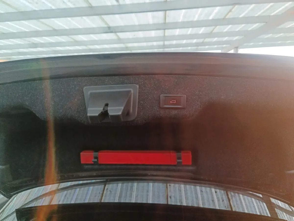 2022 Volvo S90 PHEV 2.0T 303HP L4 8AT PHEV 11.6KWH,autocango,china used car exporter,china ev exporter,chinese used car exporter,chinese used ev exporter