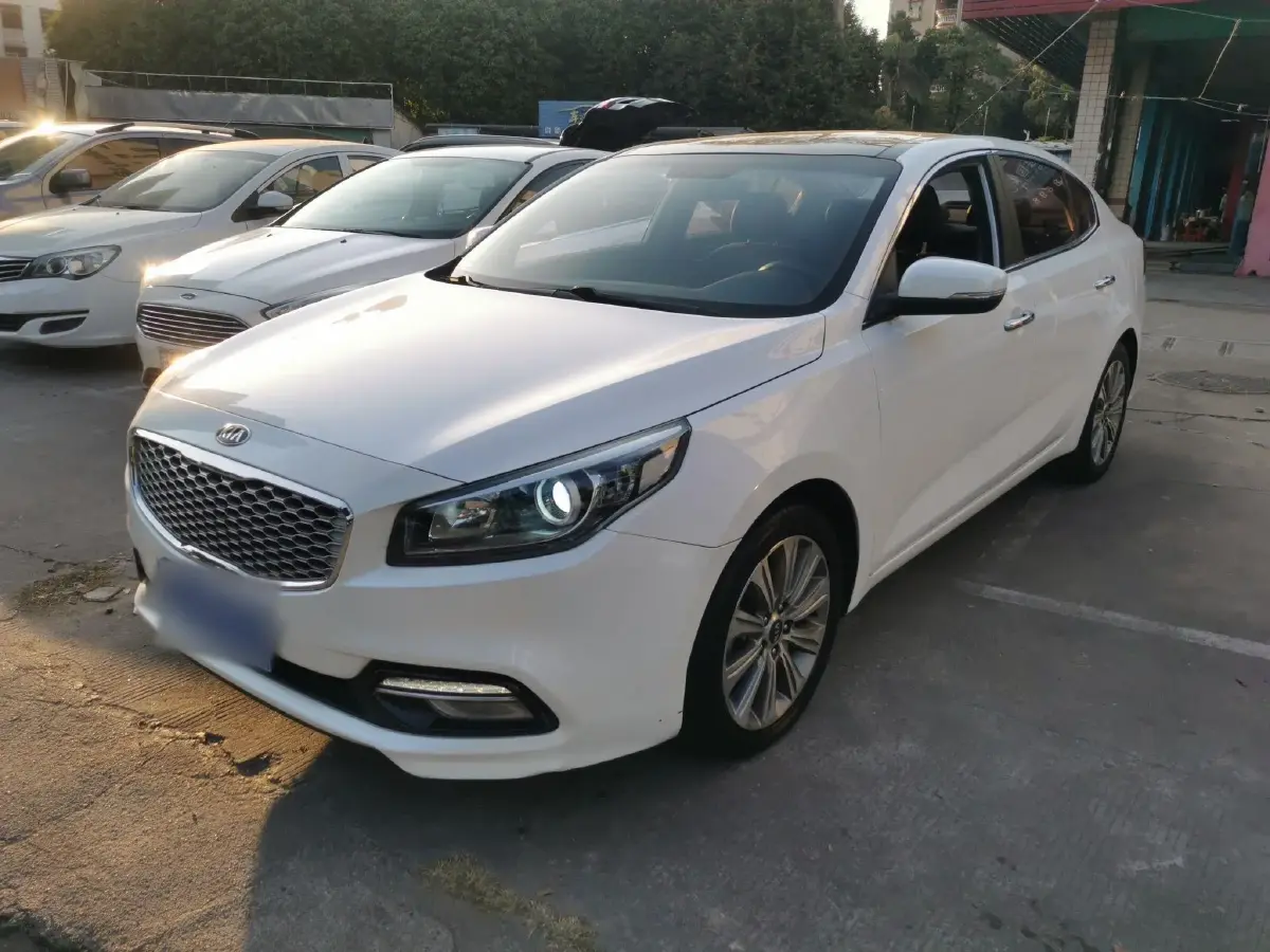 2017 Kia K4 1.8L 143HP L4 6AT