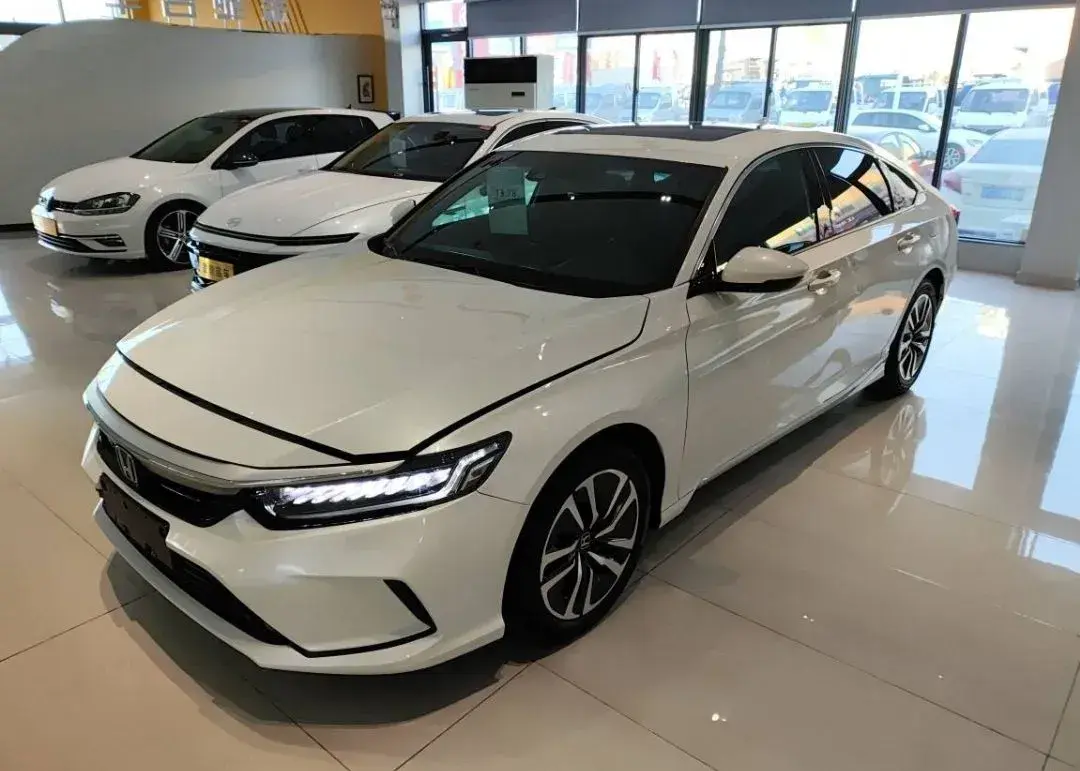 2022 Honda Inspire 2.0L 146HP L4 E-CVT Hybrid