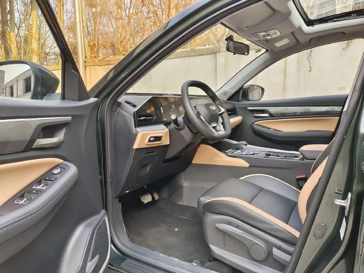 2024 Geely OkavangoPRO 1.5T 181HP L4 7DCT,autocango,china used car exporter,china ev exporter,chinese used car exporter,chinese used ev exporter