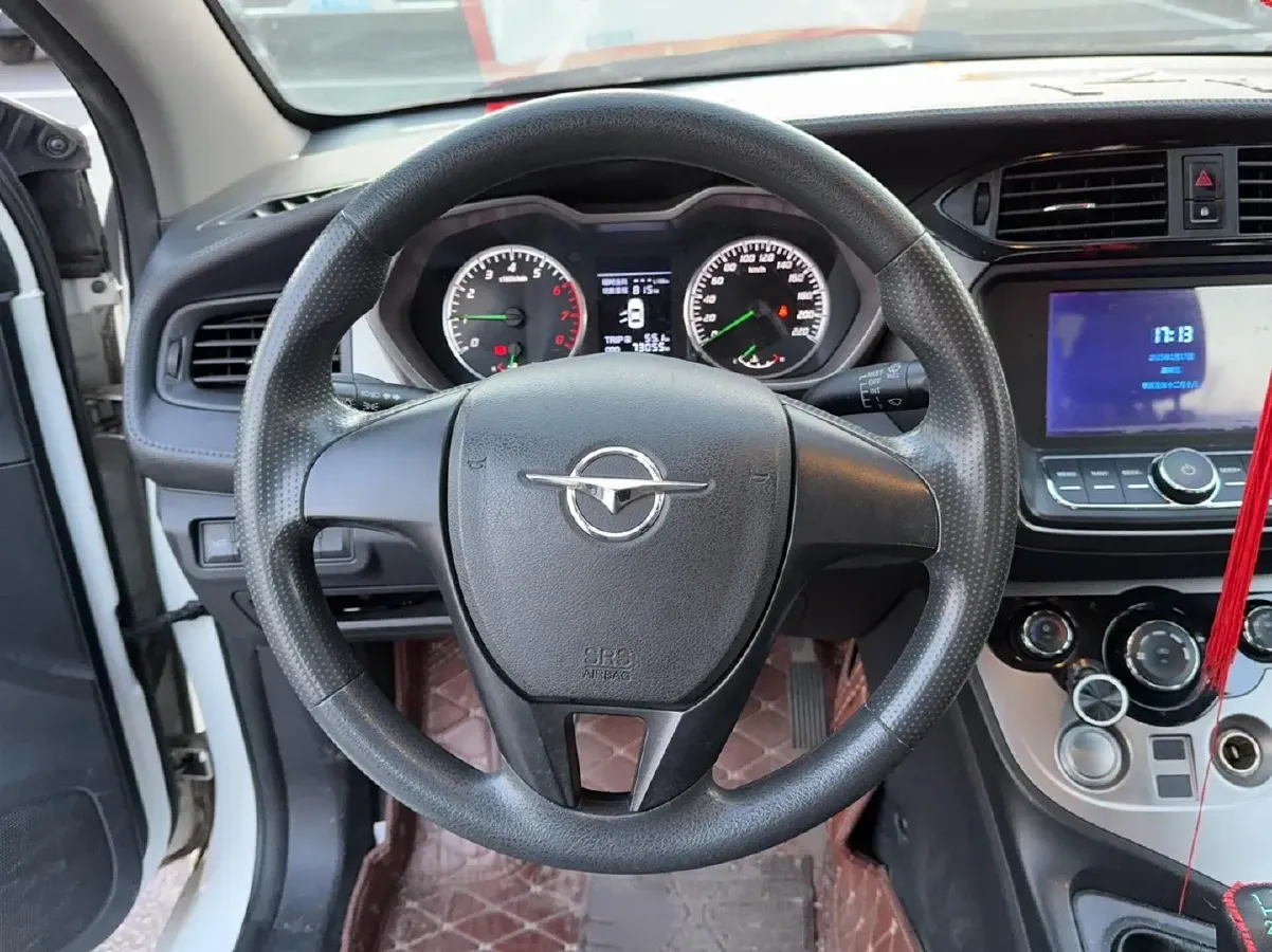 2016 HaiMa M3 1.5L 112HP L4 5MT,autocango,china used car exporter,china ev exporter,chinese used car exporter,chinese used ev exporter