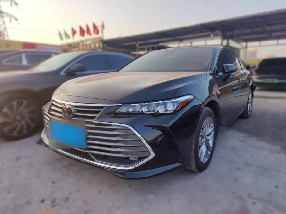 2019 Toyota Avalon 2.0L 178HP L4 CVT