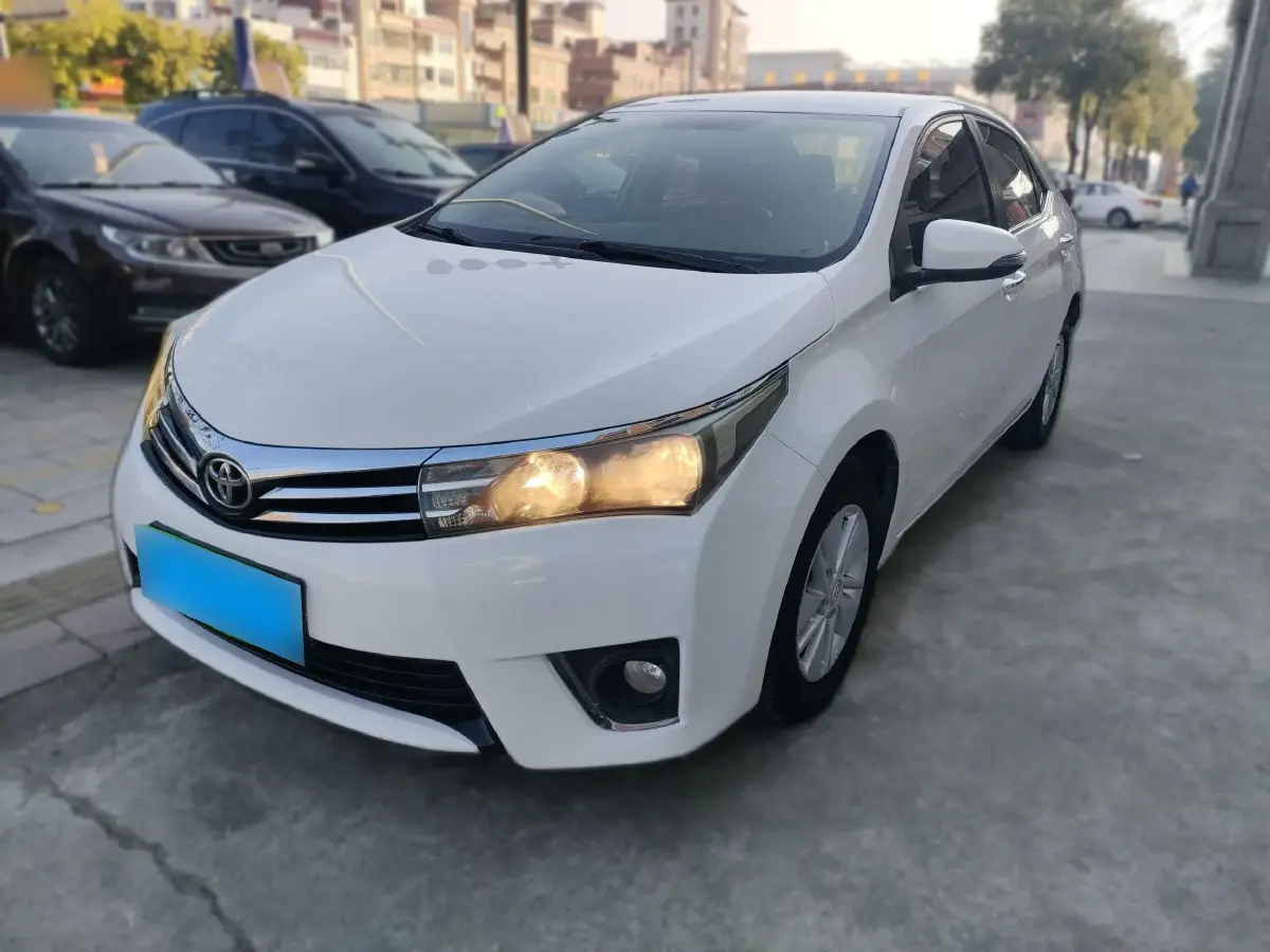2017 Toyota Corolla 1.2T 116HP L4 CVT