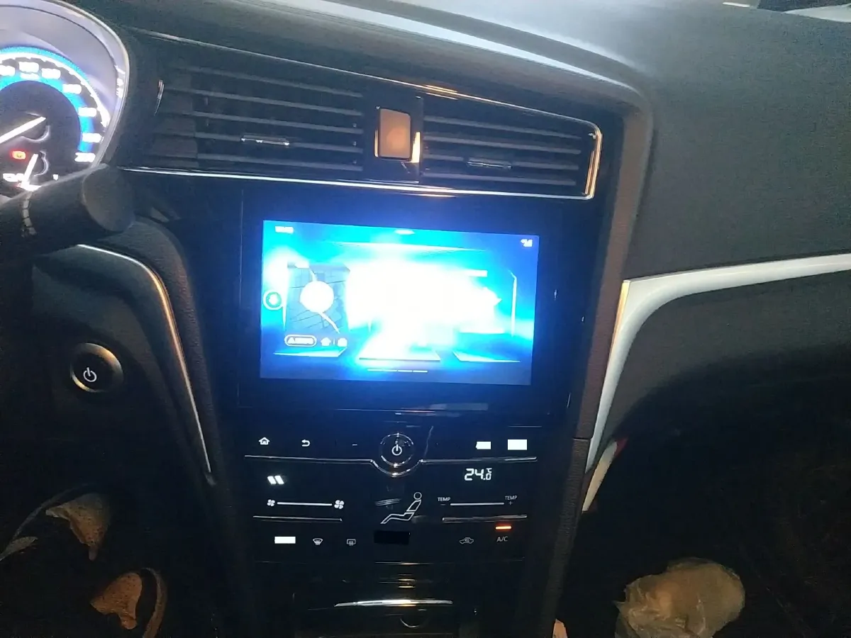 2019 Venucia D60 EV BEV 58KWH,autocango,china used car exporter,china ev exporter,chinese used car exporter,chinese used ev exporter