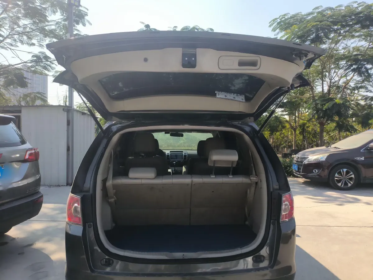 2011 Mazda 8 2.3L 154HP L4 4AT,autocango,china used car exporter,china ev exporter,chinese used car exporter,chinese used ev exporter