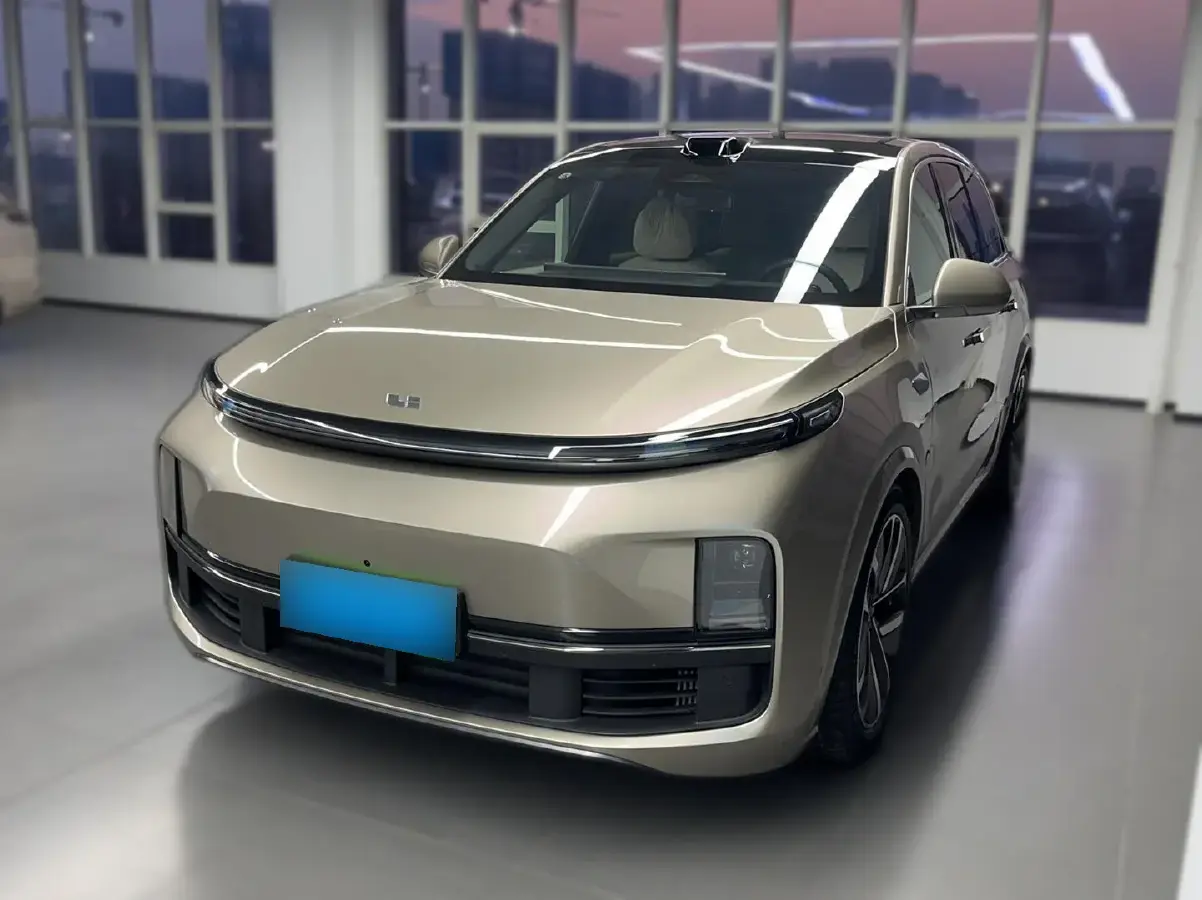 2024 Li L8 Range Extended 154HP REEV 52.3KWH