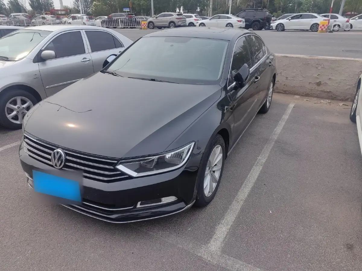 2017 Volkswagen Magotan 1.8T 180HP L4 7DCT