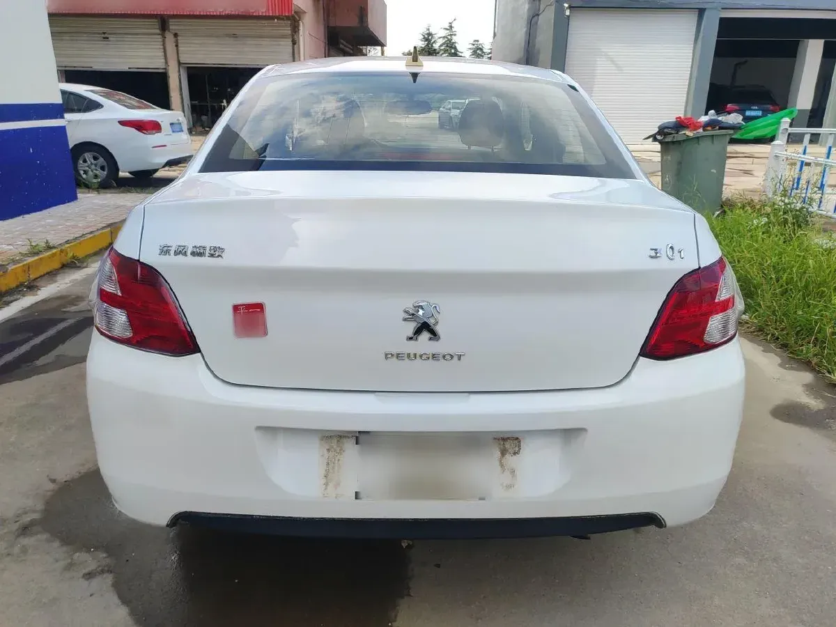 2014 Peugeot 301 1.6L 117HP L4 5MT,autocango,china used car exporter,china ev exporter,chinese used car exporter,chinese used ev exporter