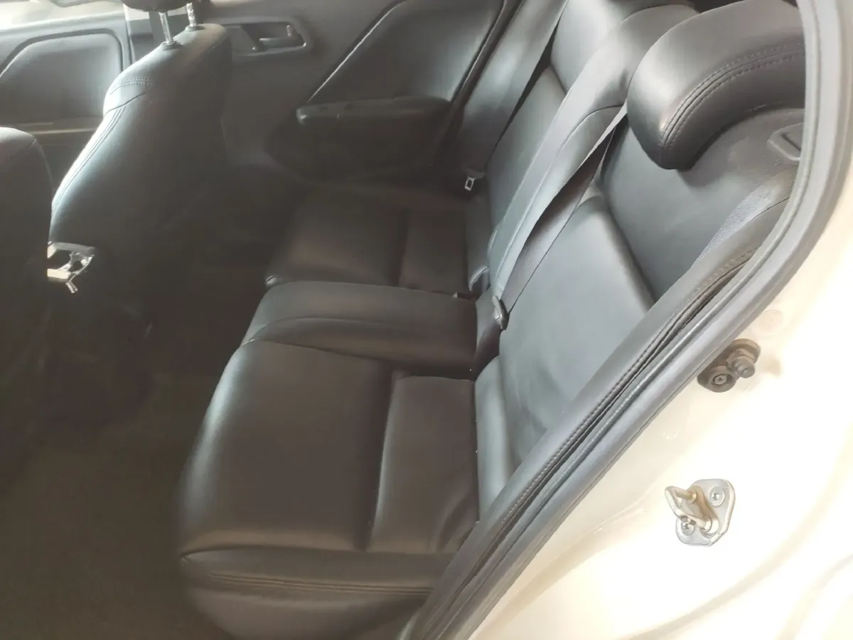 2017 Honda Gienia 1.5L 131HP L4 CVT,autocango,china used car exporter,china ev exporter,chinese used car exporter,chinese used ev exporter