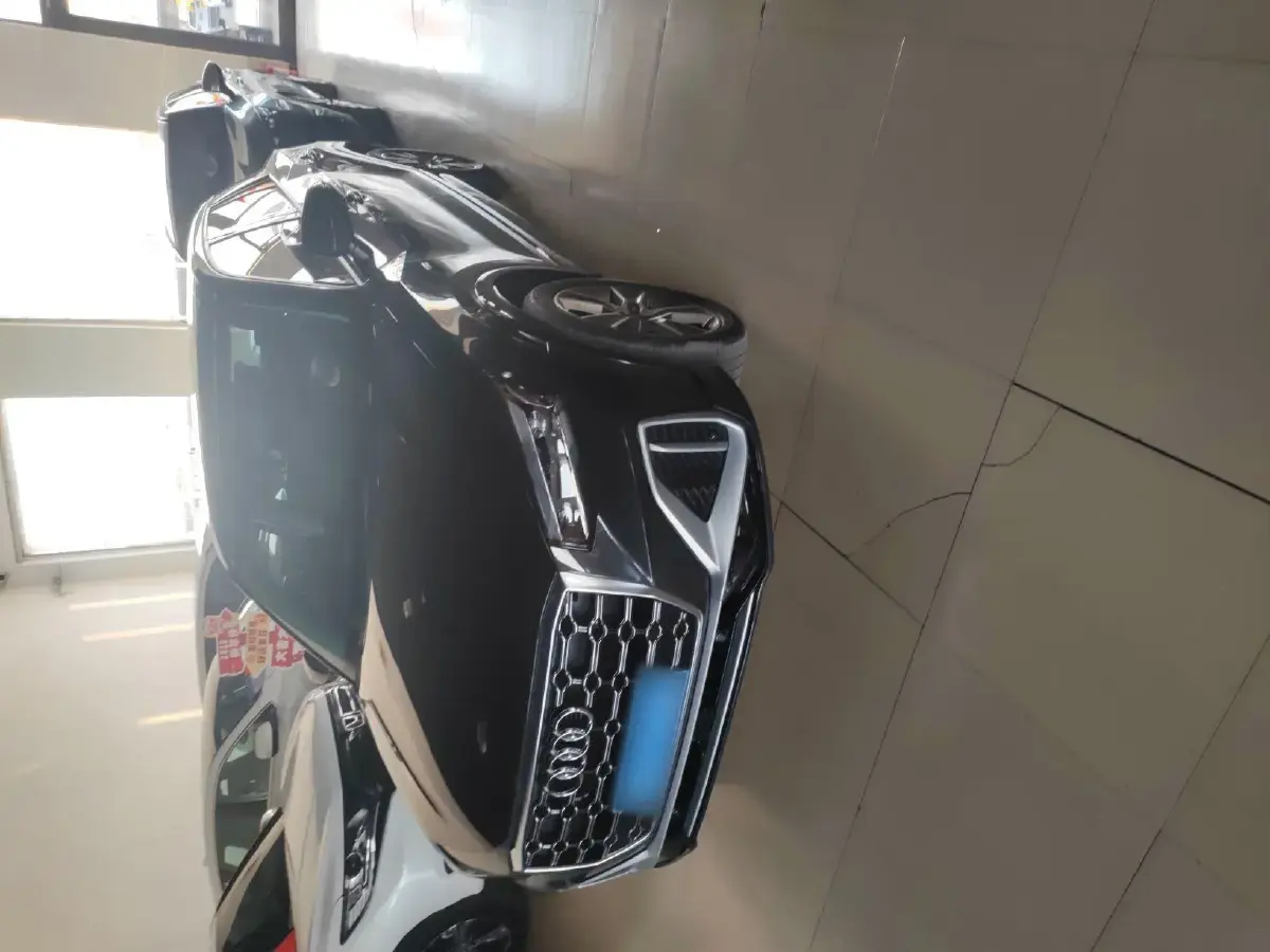 2022 Audi Q2L 1.4T 150HP L4 7DCT