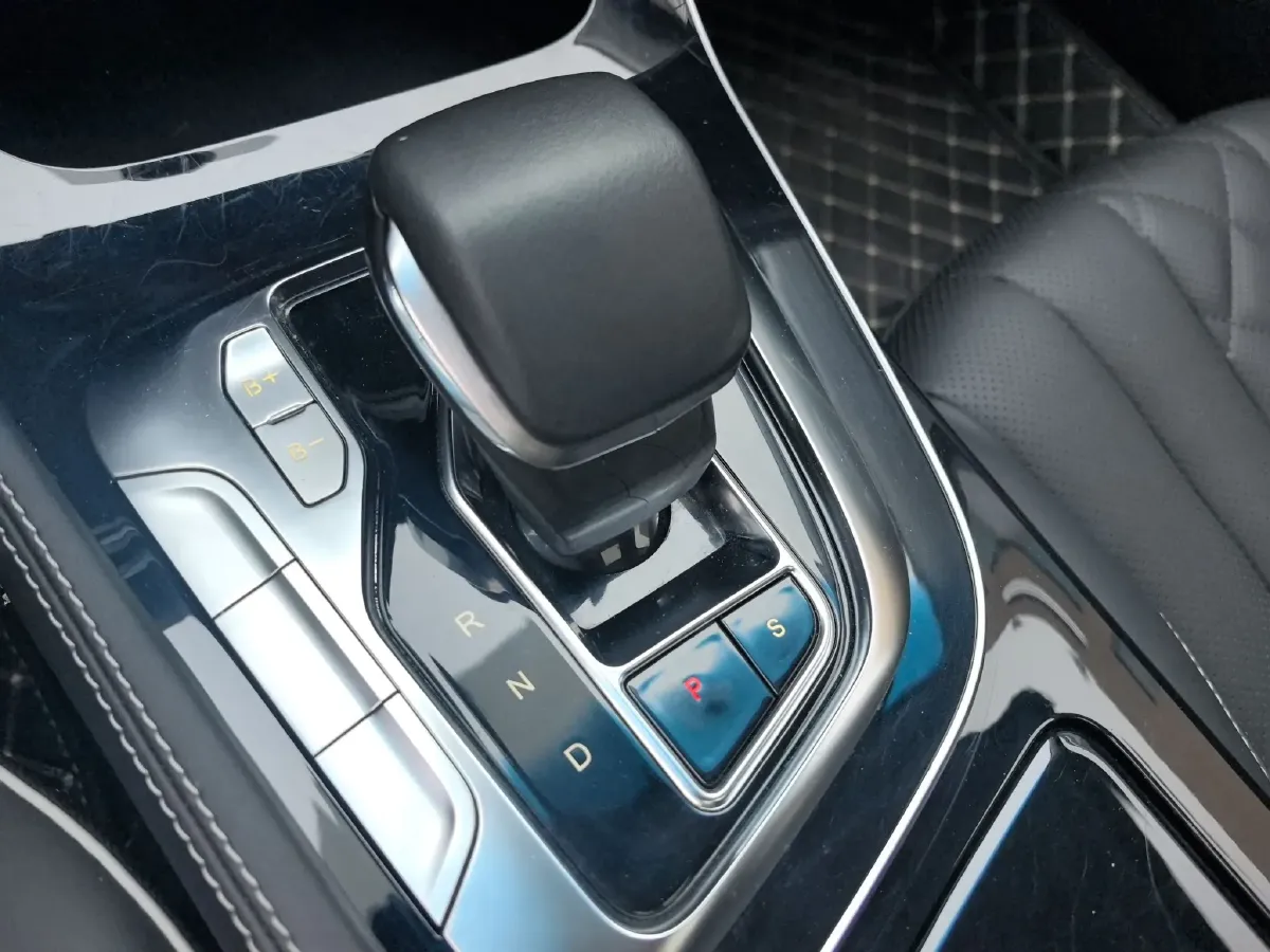 2019 BeiJing Auto EU7 BEV 60.225KWH,autocango,china used car exporter,china ev exporter,chinese used car exporter,chinese used ev exporter