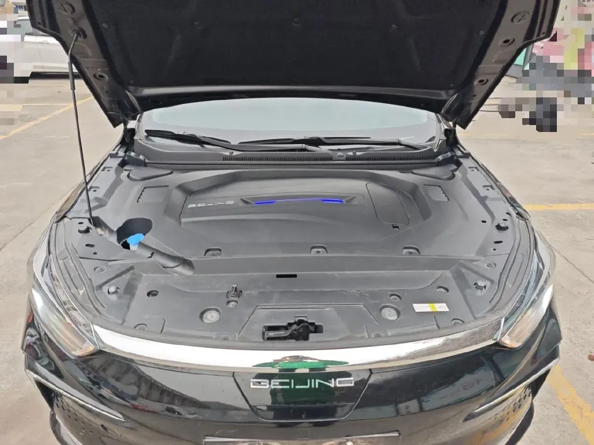 2019 BeiJing Auto EU7 BEV 60.225KWH,autocango,china used car exporter,china ev exporter,chinese used car exporter,chinese used ev exporter