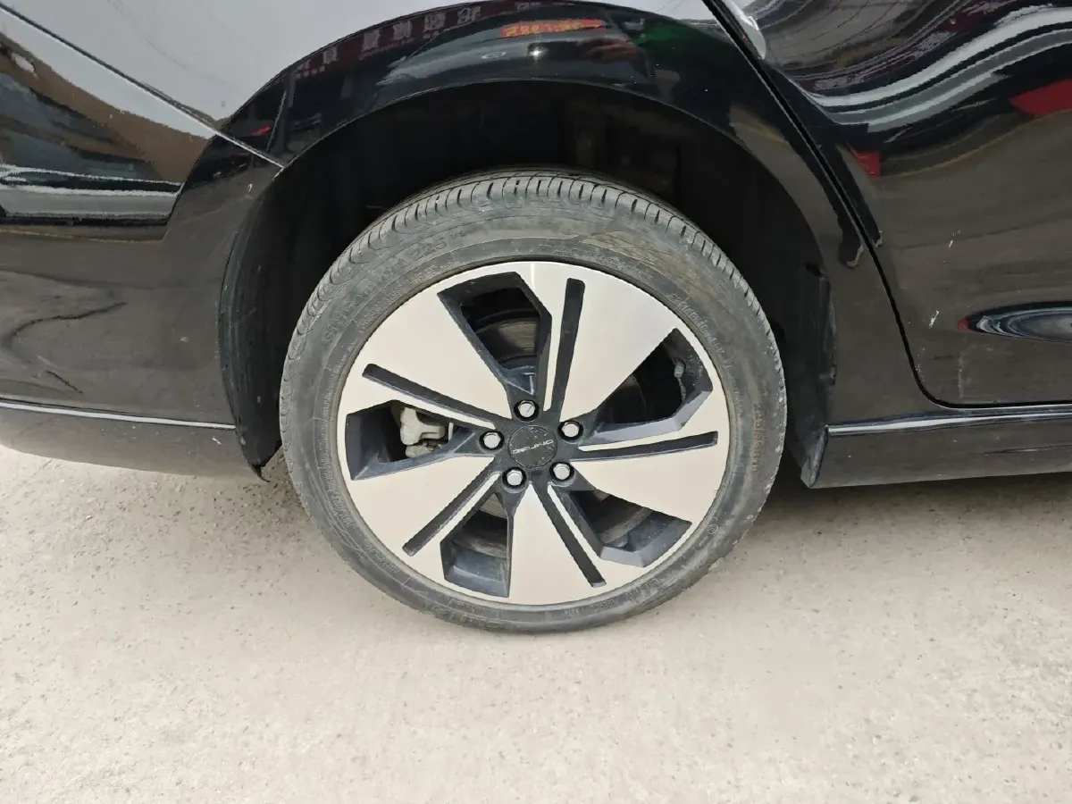 2019 BeiJing Auto EU7 BEV 60.225KWH,autocango,china used car exporter,china ev exporter,chinese used car exporter,chinese used ev exporter