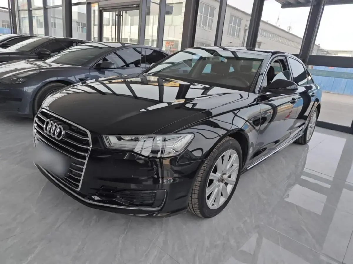 2018 Audi A6L 1.8T 190HP L4 7DCT
