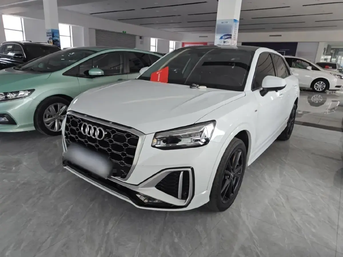 2022 Audi Q2L 1.4T 150HP L4 7DCT