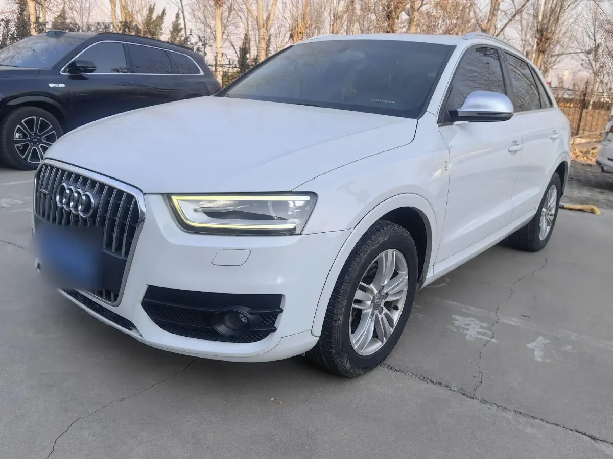 2013 Audi Q3 2.0T 170HP L4 7DCT