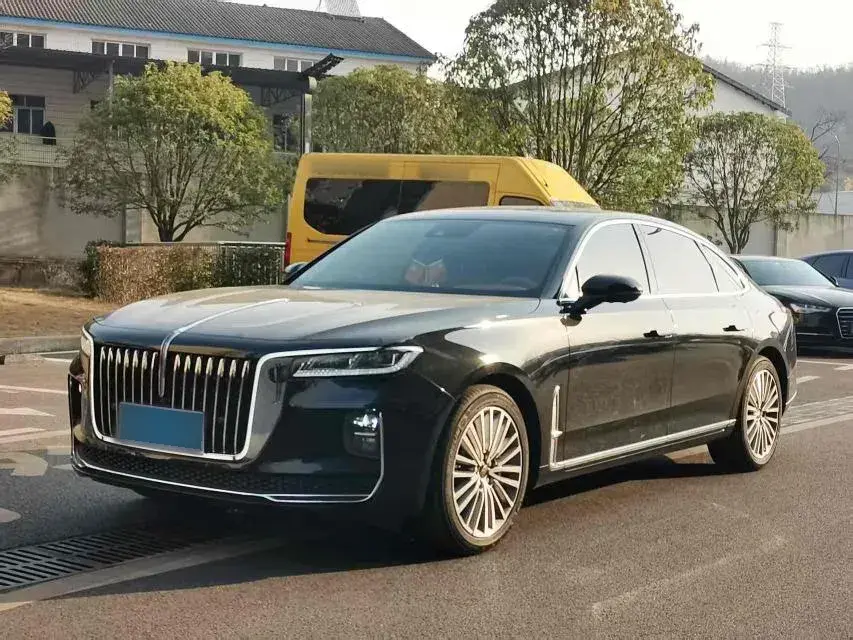 2020 HongQi H9 2.0T 252HP L4 7DCT